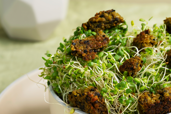 Broccoli Microgreen Power Salad